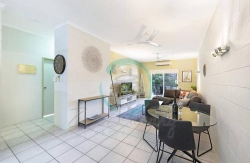 Stuart Park Apartment | ZEN Westralia: 2-BR Cozy Inner-City Apt Near Shops