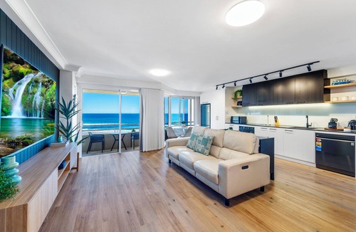 Surfers Paradise Apartment | Zenith Ocean Front Apartments