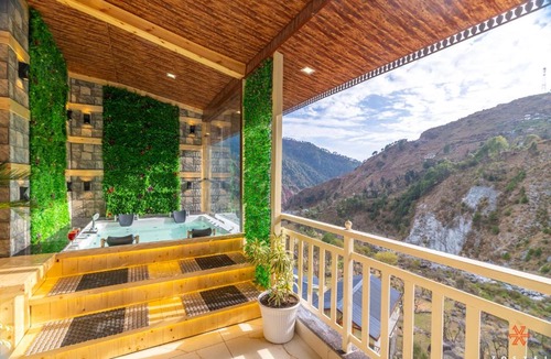 Dharamshala Hostel | Zostel Plus Kareri