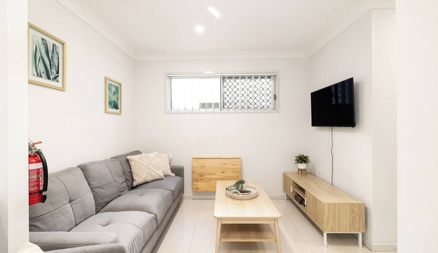 1 Bdr Apt w/AC | Kitchen | Parking | 331AF1 in Rocklea