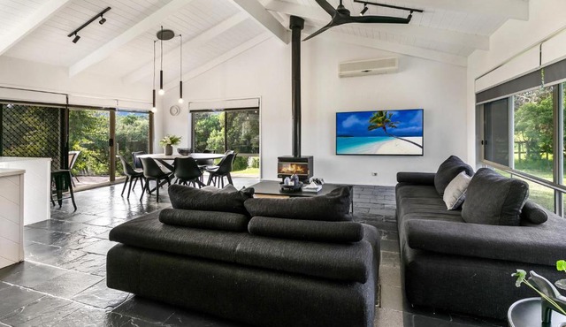 1 Oak - Rye Back Beach Accommodation