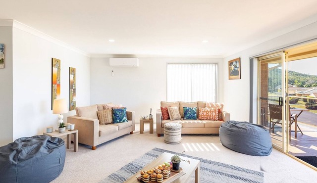 124 Rocky Point Rd - pet friendly, air con, Wi-Fi, high chair and Cot