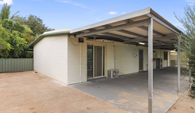 15 Grenadier Street - family home with all that you need
