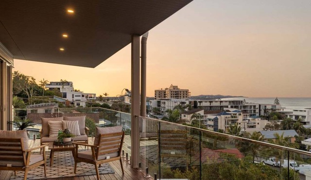 15 Scrub Rd - A Modern Coastal Luxury Retreat