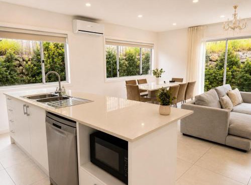 17 Pimpama Home