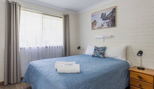 2 Bedroom Double Chalet Emu Beach