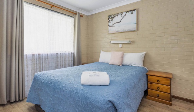 2 Bedroom Family Hybrid Chalet Emu Beach