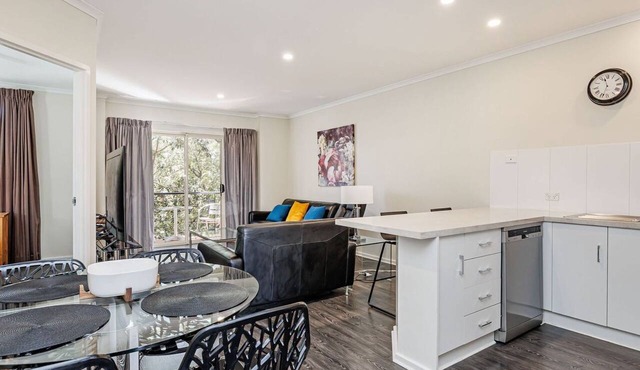 2 BR Apartment with Car Parking on Melbourne Street