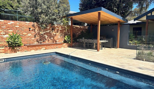 246 Peacefully Private Family Home+POOL