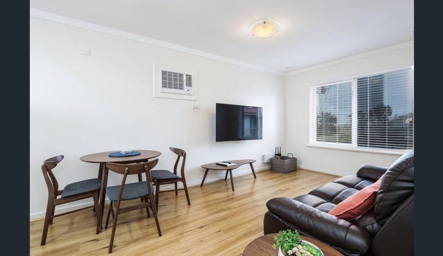 27 Burswood Home Free Parking, Wifi & Netflix