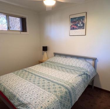 2x1 granny flat close to Perth Airport