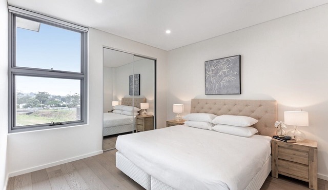 3-Bed Apartment in Beautiful Kiama with Study Nook