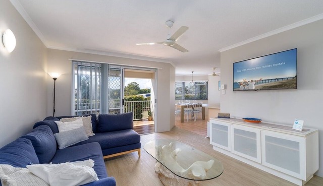3 Bedroom Coastal Comfort Urangan Apartment