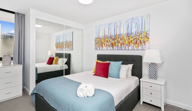 38 North Perth Snuggle Sanctuary- for 2 - parking