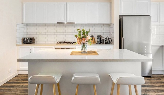 4/16 Park St, Hyde Park · Luxury @ Unley, Wifi, 3BR, 2km to City | Taity's