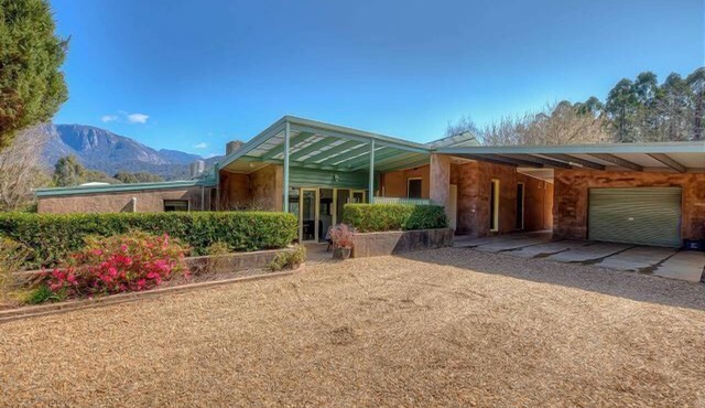 401Buckland, Buckland