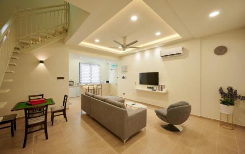 56B Dayang Walk Cocolicious Guest House