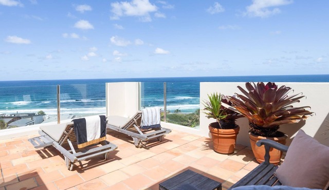 6/18 Bryan Street Sunshine Beach 'Pacific Villas'