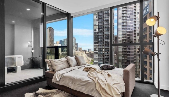 A Cozy Apt, Only a 5-min Walk to Victoria Market