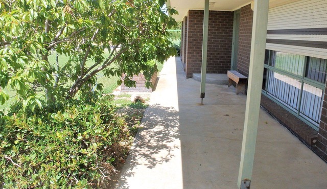 A HOME AWAY FROM HOME - WALKING DISTANCE TO THE BEACH