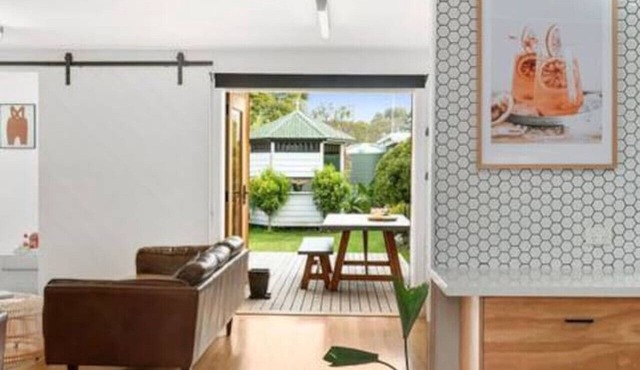 A Knight In - sleeps 6