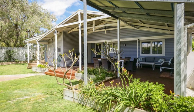 Abbey Bay Cottage - Pet Friendly, Wifi, Busselton