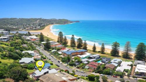 Aboard Avoca - Footsteps From The Sand