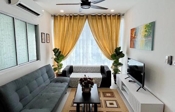 Aina Staycation, Metrocity