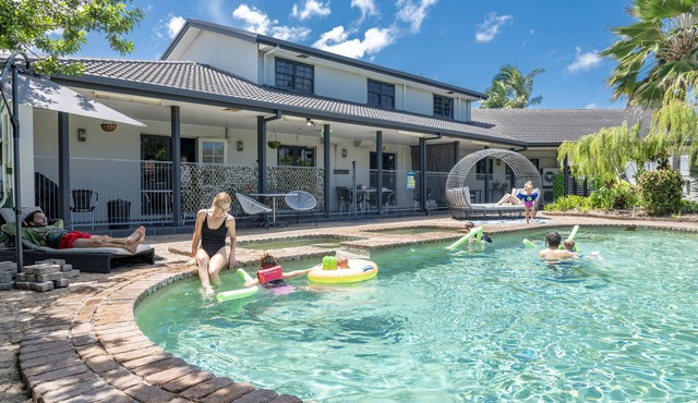 Alara Motor Inn