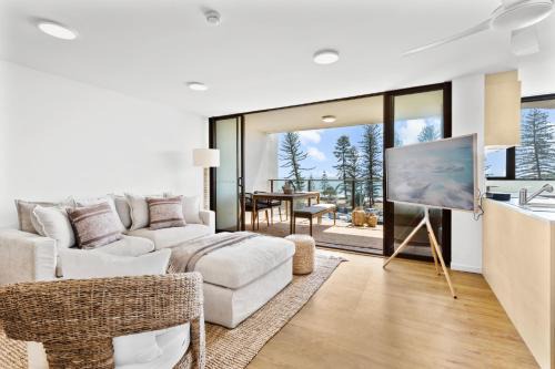 Alexandra Beach Resort