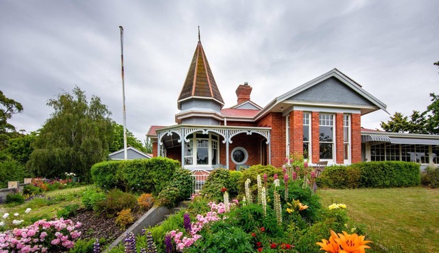 Alexandria Bed & Breakfast