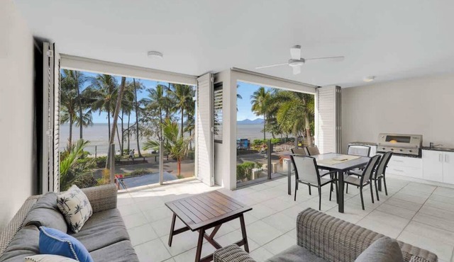 Amarillo at Island Views—Breezy Waterfront Bliss