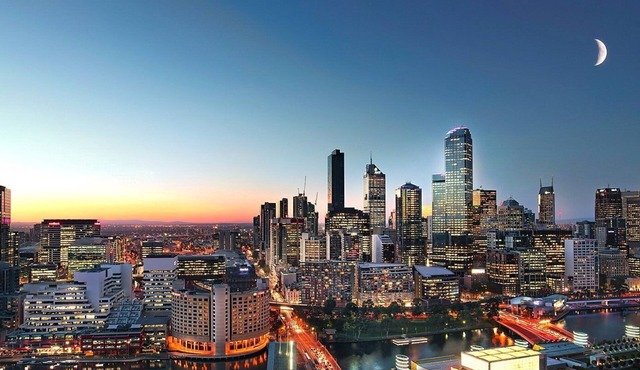 Amazing View 3 BR*2BTH*P APT with balcony and Pool in Heart of Southbank