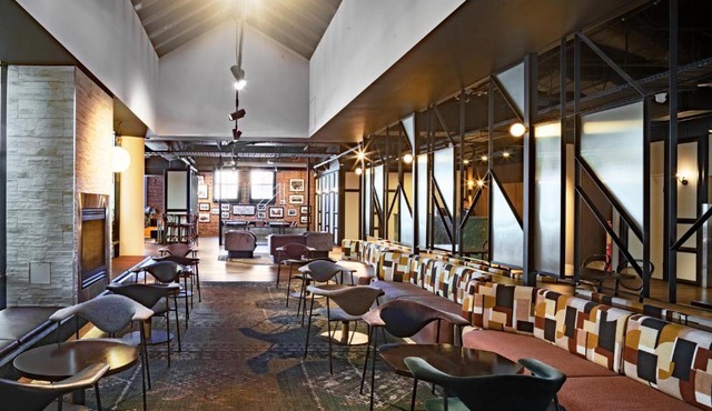 Amora Herencia Riverwalk Melbourne