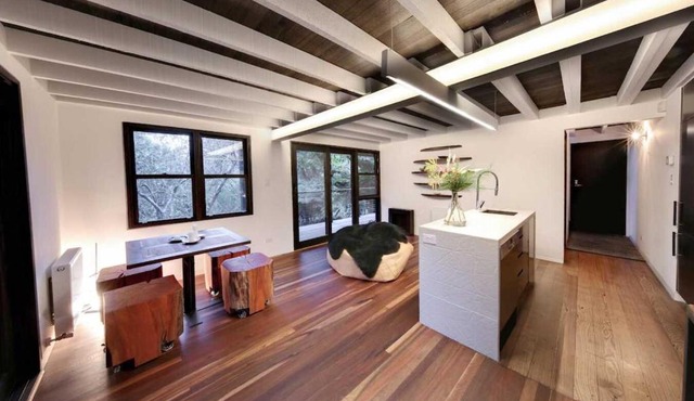 Ancient Future style at Warby Sabi