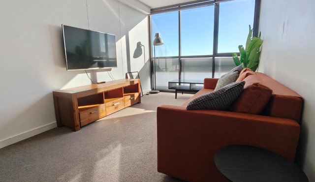 Apartment in Adelaide CBD with parking