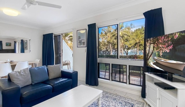 Arcadia Beach Unit 1
