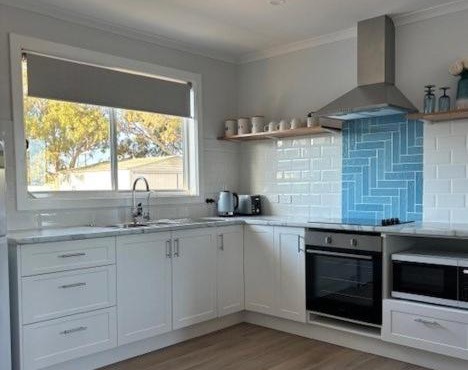 Arno Bay Tourist Accommodation