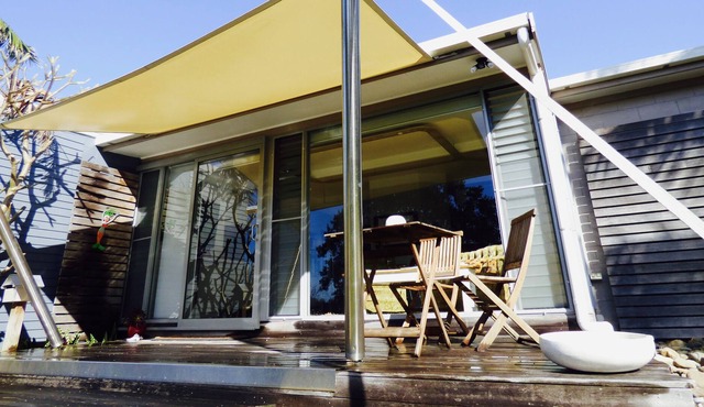 ArtHOUSE Beachfront Accommodation in Emerald Beach