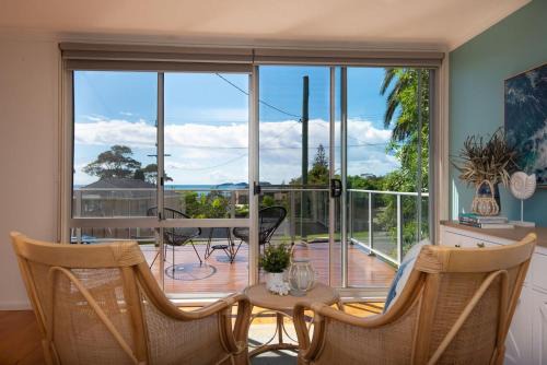 Azure Sands Ocean Views in Batehaven