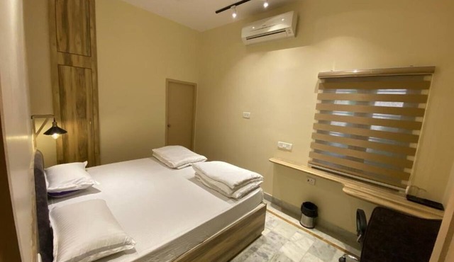 Backpackers Den in Lucknow