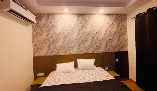 Baithak with Bae in Greater Noida