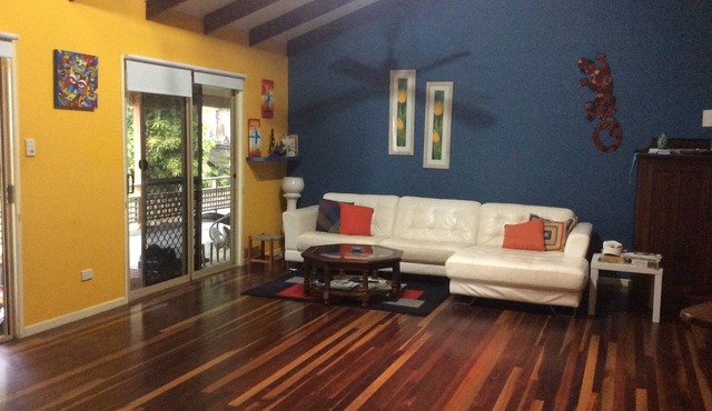 Ball Bay Beachouse Beauty, Beachfront property