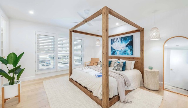 Bargara Coastal Luxe: Aircon, Out S Pet, Sleeps 8
