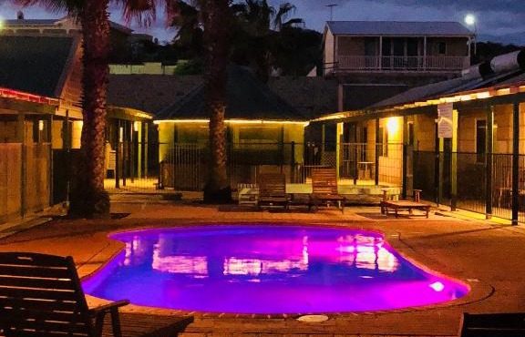 Bay Lodge