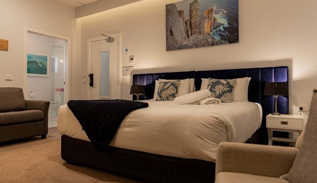 Bay of Fires Apartments - Family Suite 8