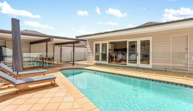 Bay Run Bungalow A Modern Heritage Pool Haven