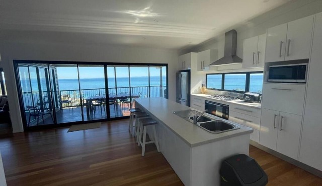 Bayview Breeze Moreton island