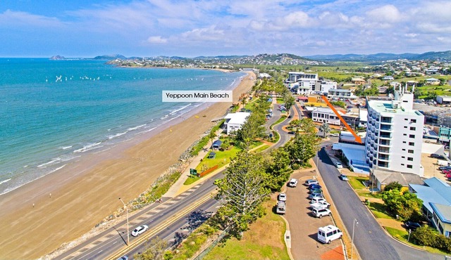 BAYVIEW TOWER CBD APARTMENT
