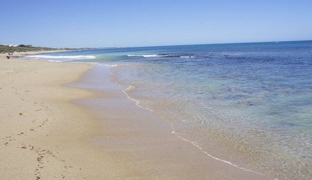 Beach Front The Wedge - Adults Only